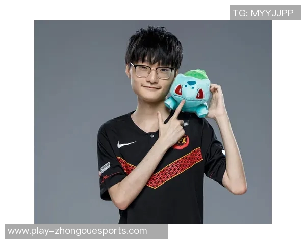 独家解析FPX战队比赛经验对比及其对战绩的影响分析实时新闻